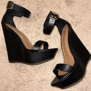 Black Wedge Brand New Never Worn